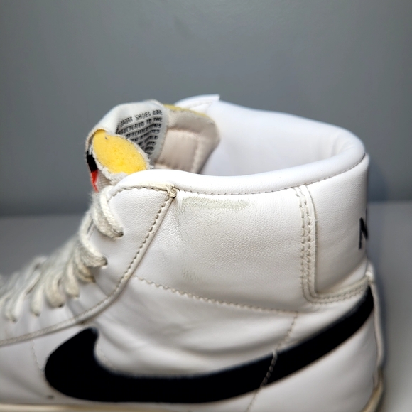 🎀 Nike Blazer Mid 77 Vintage White Black 6.5 W - Picture 8 of 13